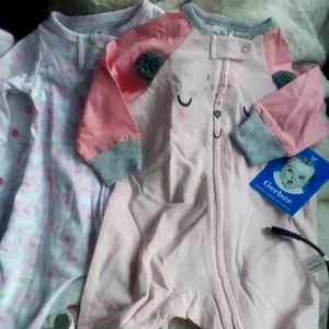 NWT Gerber baby girl puppy footie pjs & Lila & Jack floral footie pjs-Newborn